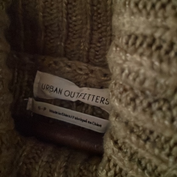 Cropped Urban outfitters turtleneck sweater - Picture 4 of 5